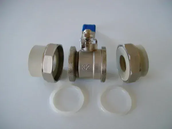 PPR Guľový kohút s rozoberateľným šróbením 32 mm